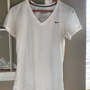 Drifit Nike top